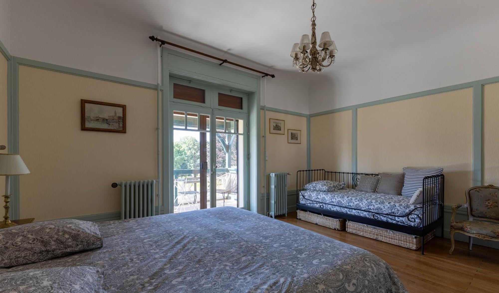 Ma Tranquillite Hotel Courpiere ภายนอก รูปภาพ